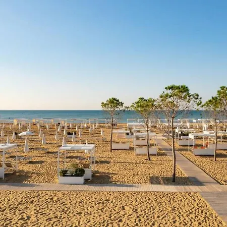 Beachside Getaway In Bibione
