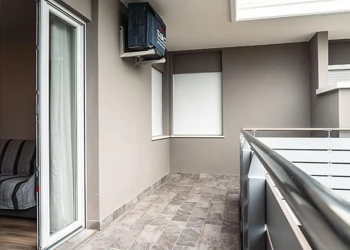 Beachside Getaway In